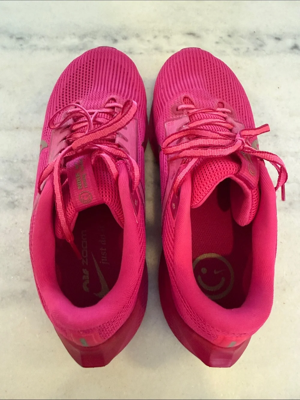 Nike Women's Air Zoom Pegasus 40 - Fierce Pink with Gold Swoosh 9